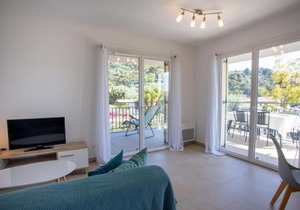 Apartment Le Clos Jardin-1 by Interhome