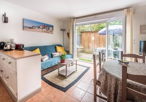 Apartment 'Les Canonniers' close to the Beach with Pool, Terrace & Balcony