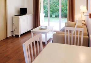 Apartment Les Cottages du Lac T1 by Interhome
