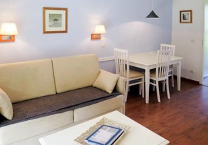 Apartment Les Cottages du Lac T1 by Interhome