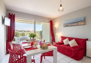 Apartment Les Pêcheurs-4 by Interhome