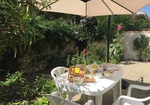 Apartment Saint-Martin-de-Ré, 2 bedrooms, 4 persons