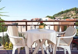 Apartments Anesa, (13865), Podgora, hr