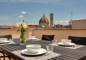 Apartments Florence - Tornabuoni Terrace