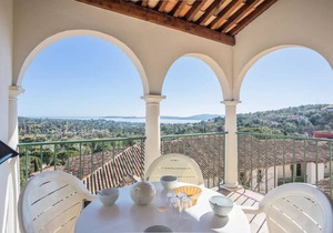 Apartments in the Restanques of the Gulf of St Tropez - maeva Home - Apartment for 4 people with sea view terrace