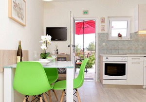 Apartments Jozo, (15066), Trogir, hr