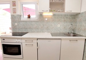 Apartments Jozo, (15066), Trogir, hr