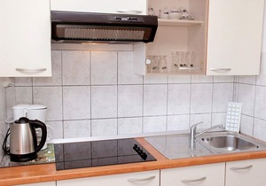 Apartments Jozo, (15067), Trogir, hr