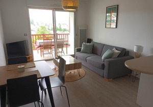 Appart. 2* à Hendaye, proche centre, parking privatif - FR-1-239-777