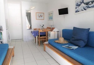 Appartement 2 pièces proche plage avec vue mer, clim, Wifi et piscines - FR-1-609-21