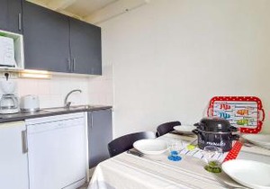 Appartement dans résidence avec piscine