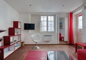 Appartement Moderne Centre-ville, à Deux Pas de la Plage ! - FR-1-4-619