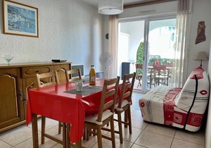 Appartement T1 Bis avec jardin privé et piscine, 4 pers, Cambo-les-Bains - FR-1-495-13