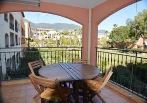 Beautiful apartment for 6 persons in a residence with swimming pool and tennis court