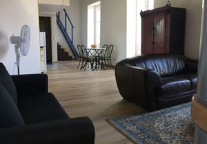 beautiful apartment center historic heart of Bordeaux