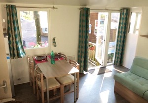 Bungalow de 2 chambres avec piscine partagee jardin clos et wifi a Les Mathes a 5 km de la plage