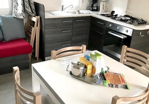 Bungalow de 3 chambres avec piscine partagee et jardin clos a Les Mathes a 3 km de la plage