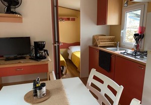 Camping de la ferme aux ânesses, Mobil Home Câline
