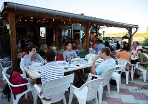 Campsite La Garenne* - Chalet Soleil Couchant 3 rooms 5 people