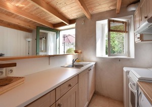 Charming Village House with Garden near Beach - 2BR, Modern Amenities, BBQ & Parking