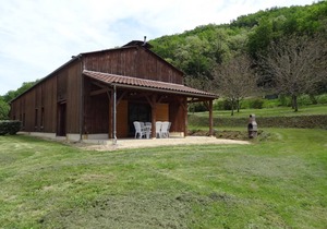 Charming Cottage with Fireplace, WiFi, and Stunning Dordogne Valley Views