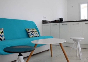 Charming House in Saint Denis d'Oléron - Sleeps 6 - Close to Beach & Marina