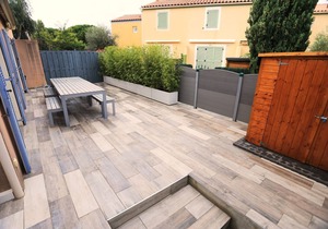 Charming Renovated House 200m from Beach & port - Sleeps 6-8, A/C