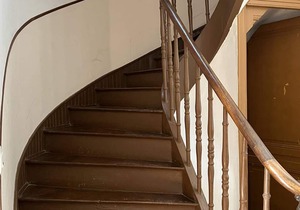 Charming Studio with Internet, Close to Spa & Downtown, Pets Allowed