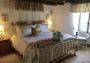 Chez Lussaud - 2 Boutique Gites with private hot tubs & a shared pool
