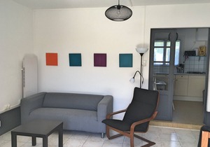 Comfortable apartment with terrace and loggia, a stone's throw from the sea