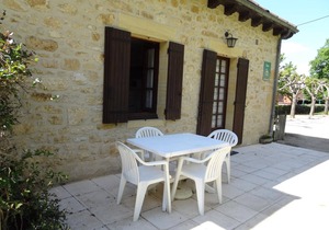 Cozy house with BBQ and Wifi in Domme, Dordogne