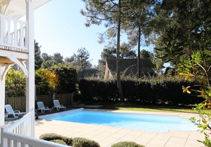 Eden Club 1