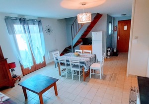 Gite* 6/8 persons n°473