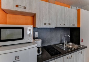 Holiday home with pool in Saint-Savinien