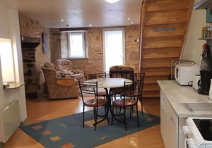 Homely, Comfortable 2-Bed Stone Cottage in Ruffec in Ruffec