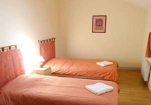 Homerez - Big house for 9 ppl. with shared pool at Saint-Vincent-la-Châtre