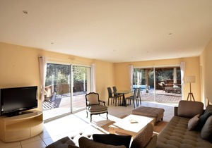 Hossegor villa with pool