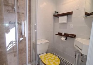 Hotel Les Vieux Acacias