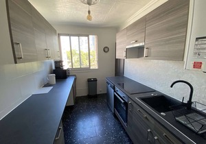 Large apartment Sea View Budget Controlled