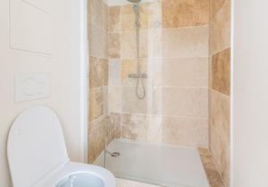 Large Studio place Quinconces