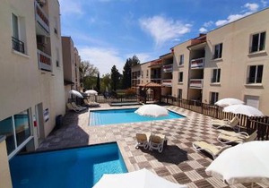 Le Blanc-Martel - Piscine, Climatisation & Parking