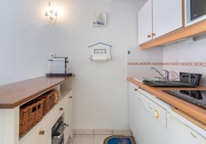 Les Hautes Folies by Interhome