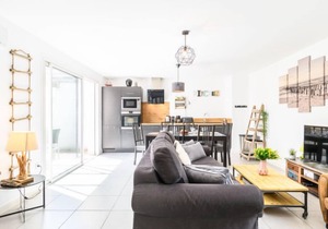 Les Patios de Flore by Interhome