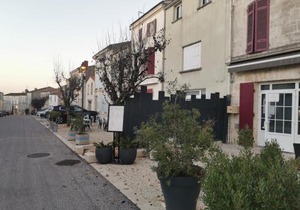 Logis Hôtel & Restaurant Le Saint Savinien