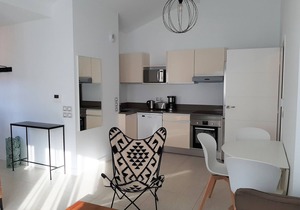 Luxury Apartment in Heart of Saint-Jean-de-Luz, 200m from Beach