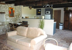 Luxury gite for adult couples, peaceful, open views, large swimming pool