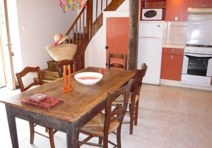 Luxury gite for adult couples, peaceful, open views, large swimming pool