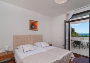 Luxury Rooms Near the Beach