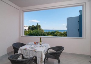 Luxury Rooms Near the Beach