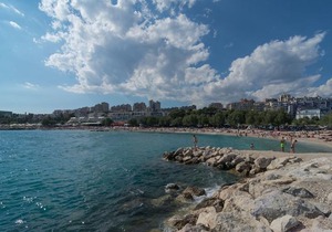 Luxury Rooms Near The Beach